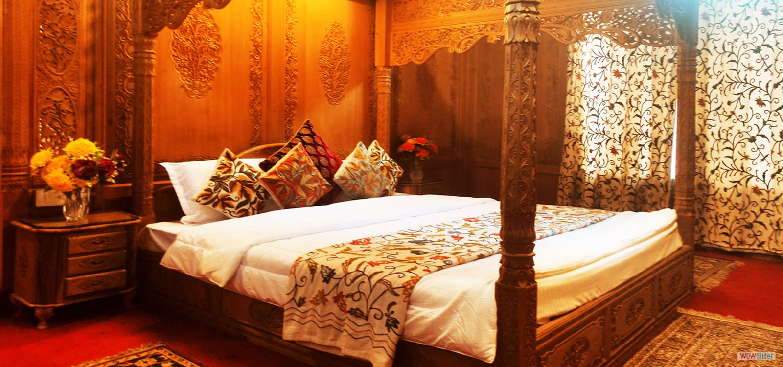 Honeymoon Suite Room